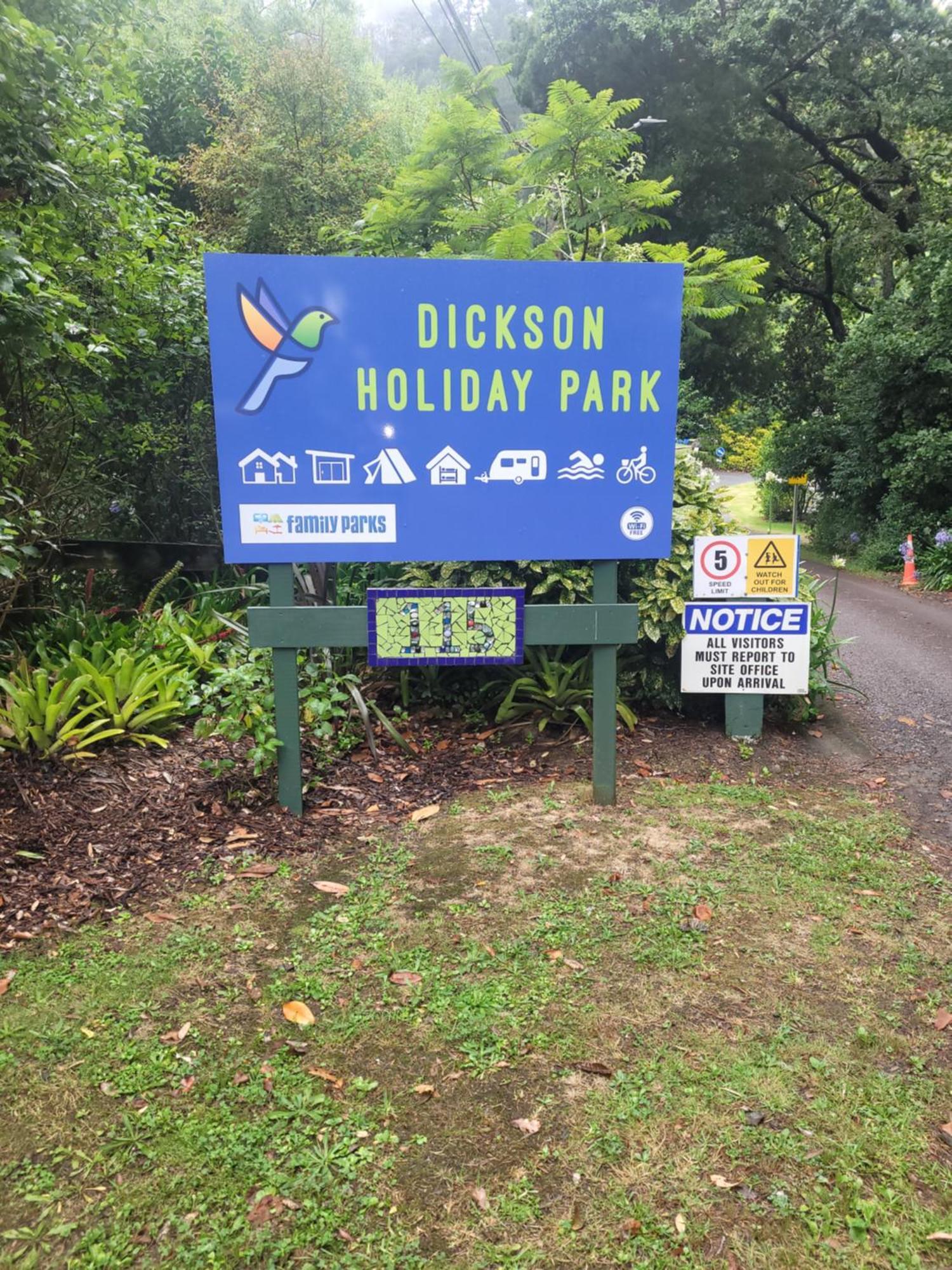 Dickson Holiday Park Темс Экстерьер фото
